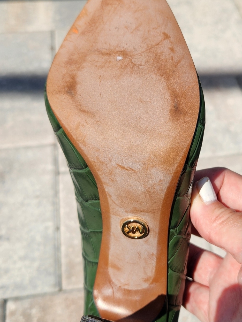 Micheal Kors Women's Green Pointed Toe Pump - Picture 5 of 7